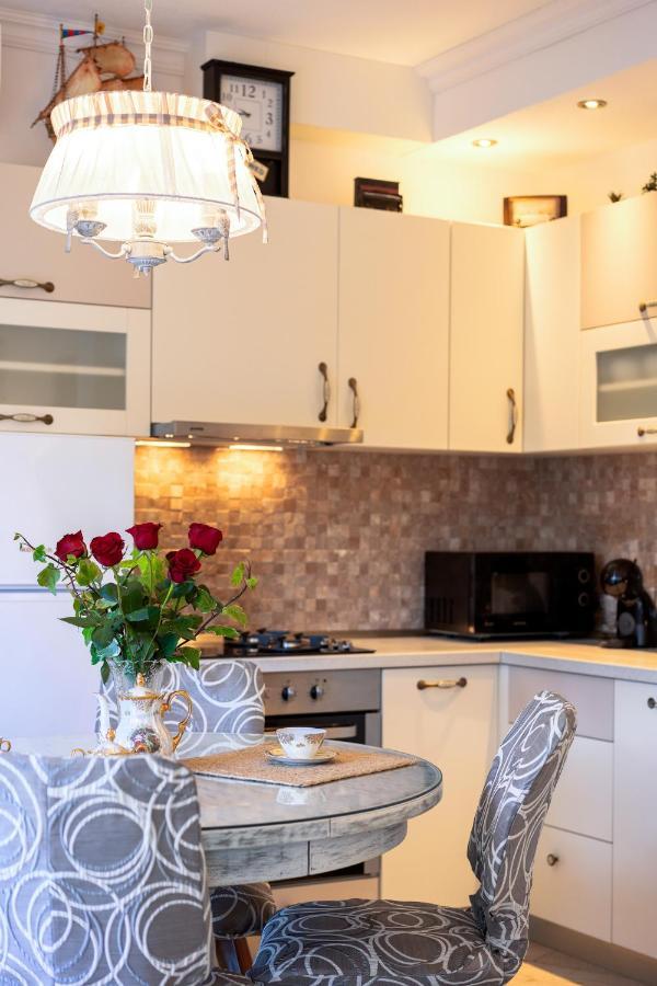 Villa Capitis In The Center- Luxury Apartment With Swimming Pool Hvar Town Buitenkant foto