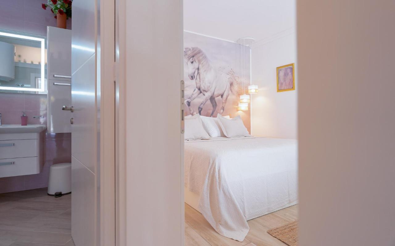 Villa Capitis In The Center- Luxury Apartment With Swimming Pool Hvar Town Buitenkant foto